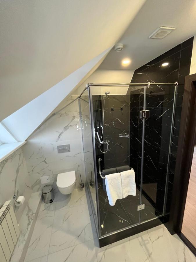 Resident Hotel Kaskelen Екстер'єр фото
